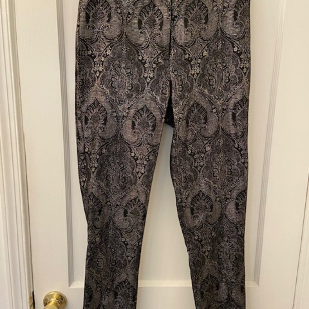 J. McGlaughlin pants, Size 8, lame, black with gold thread
